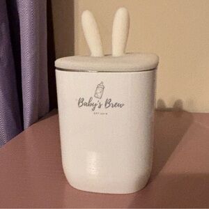 Baby's Brew bottle warmer.